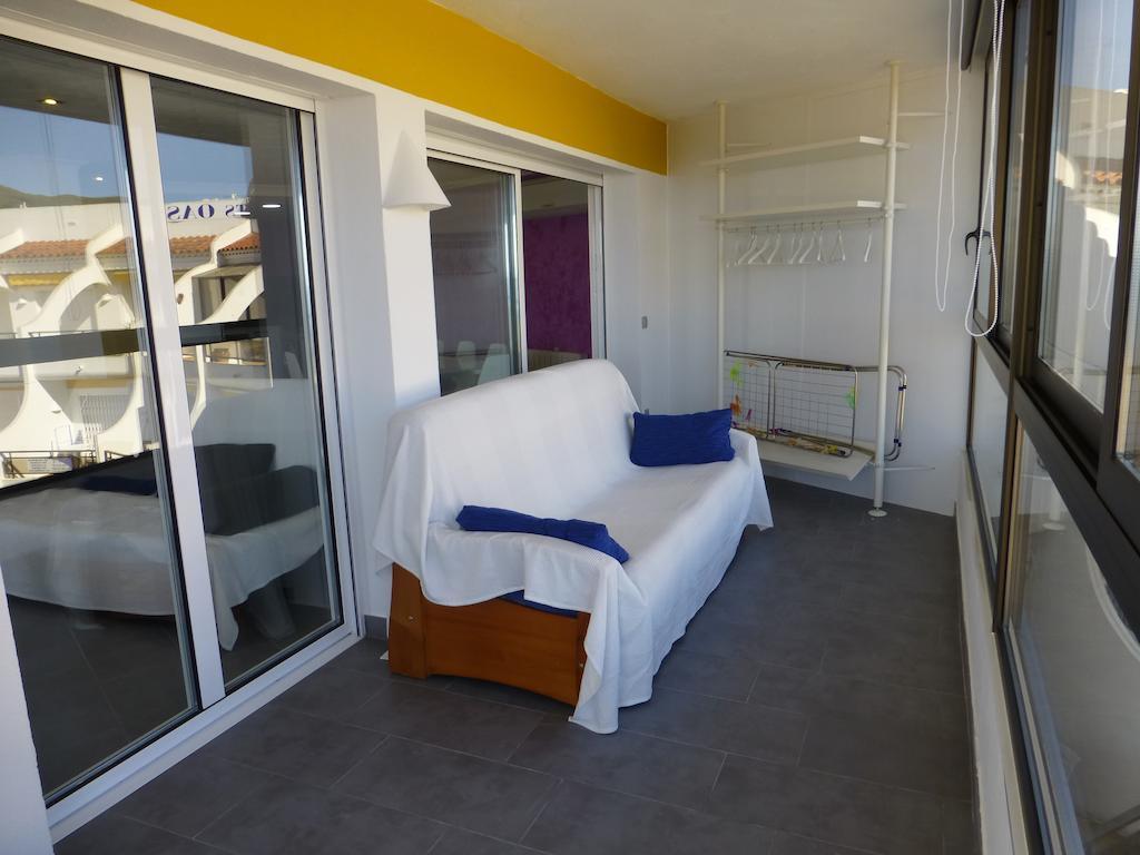 Inmosantos Oasis A5 Apartman Roses Szoba fotó