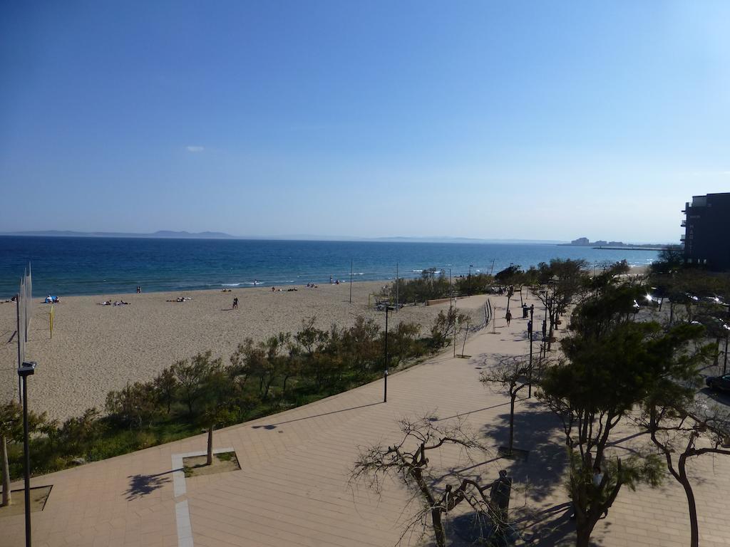 Inmosantos Oasis A5 Apartman Roses Szoba fotó